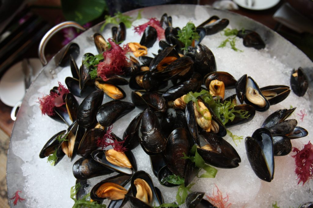 LUCE restaurant brunch: mussels
