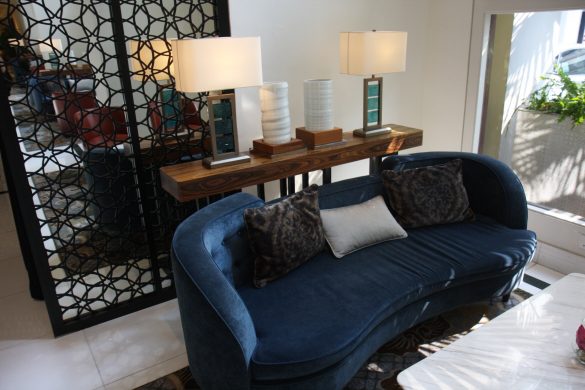 sofa, Peranakan club lounge lamps InterContinental Singapore