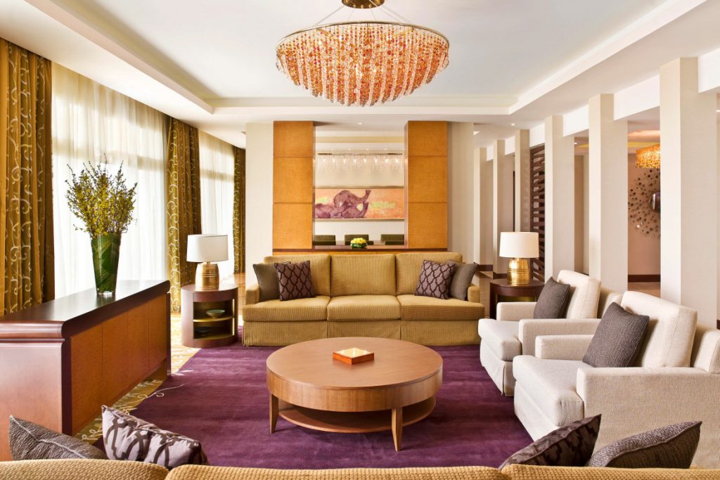 RoyalSuite livingroom, Grand Hyatt Doha Hotel & Villas
