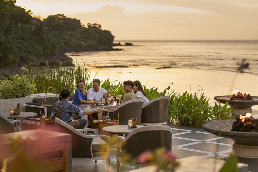 Dinner at Sundara Beach Club, Four Seasons Resort Bali at Jimbaran Bay
