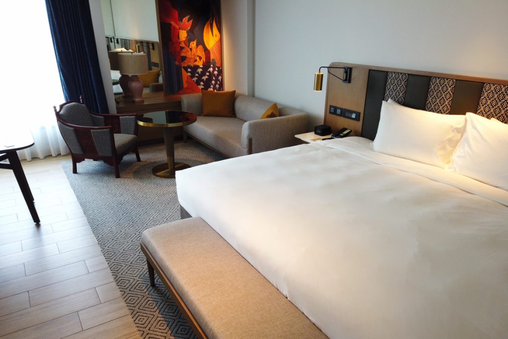 Bedroom at Montien Hotel Surawong Bangkok