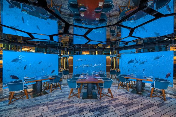 Anantara Kihavah Maldives Villas underwater fine dining