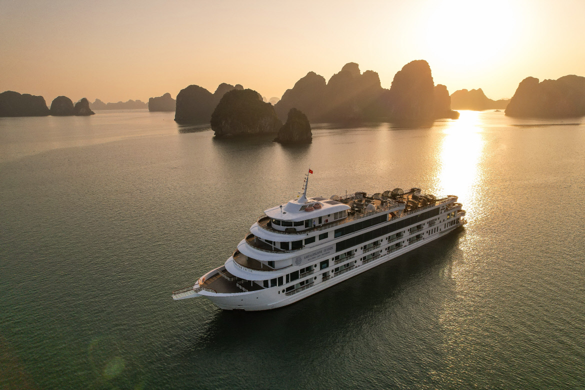 Ambassador Cruise Halong Bay Launched ⋆ Happy Hour Asia 8352