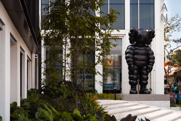 Mondrian Singapore Duxton sculpture by Kaws