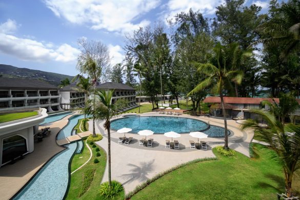 Amora Beach Resort Phuket