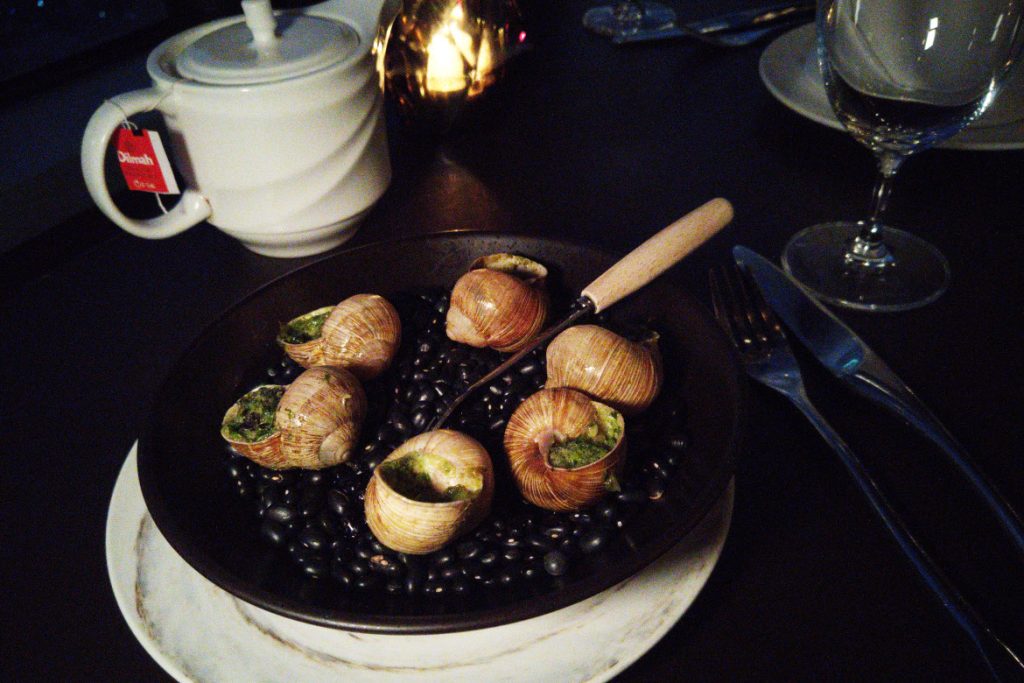 Escargot – Classic Burguny Snails