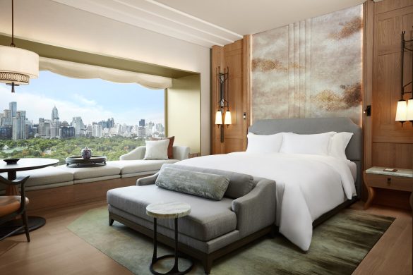 Guestroom, Dusit Thani Bangkok