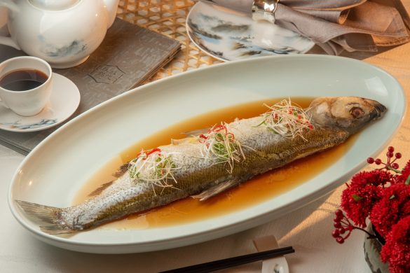 Jiangsu Club, steamed Taihu lake white fish