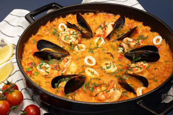 Paella at Sheraton Grande Sukhumvit's seafood buffet