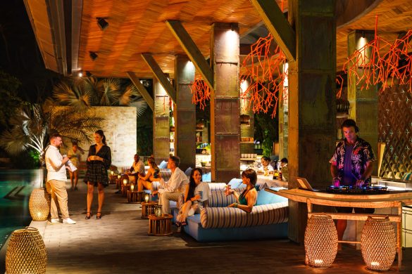 CoCoRum bar, Four Seasons Resort Samui