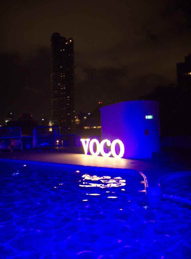 voco Orchard Singapore pool at night