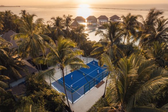 padel tennis sunrise, Como Maalifushi