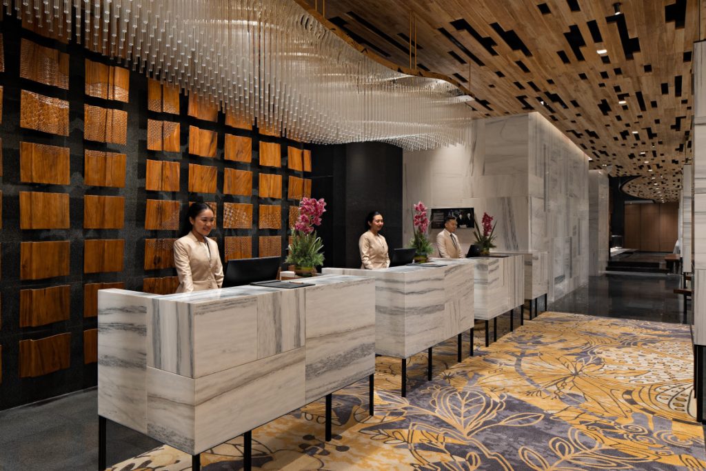 Front desk, Mövenpick Hotel Jakarta City Centre