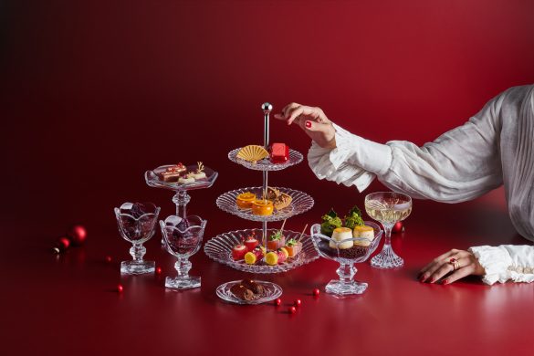 Baccarat Mandarin Oriental Singapore collaboration: crystal afternoon tea