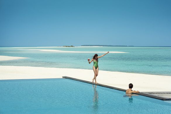 Four Seasons Resort Maldives at Landaa Giraavaru: pool