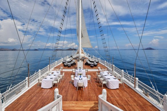 Ayana yacht dining