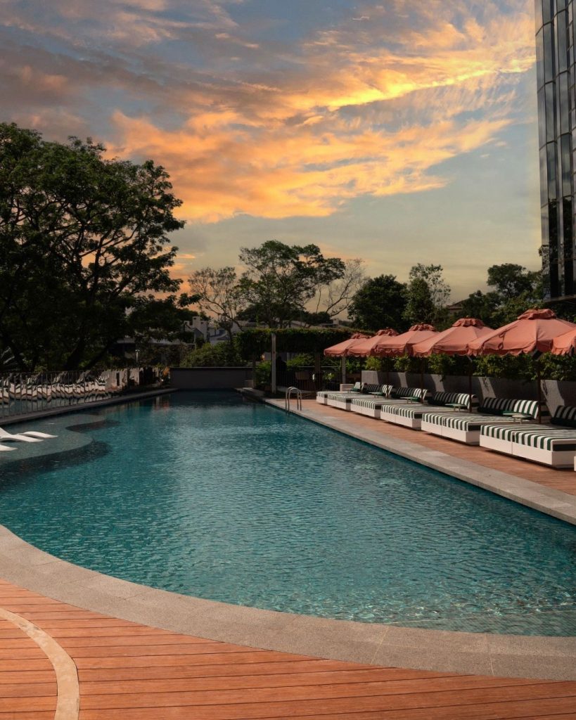 The Standard, Singapore, pool