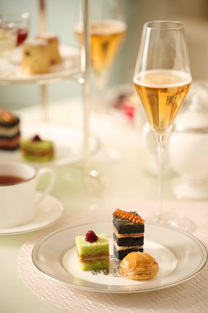 Winter garden afternoon tea,  Festive Lanson Place Causeway Bay 