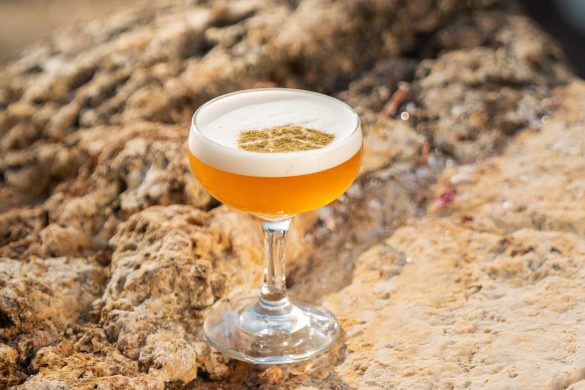 Rock Bar cocktail: Notoro
