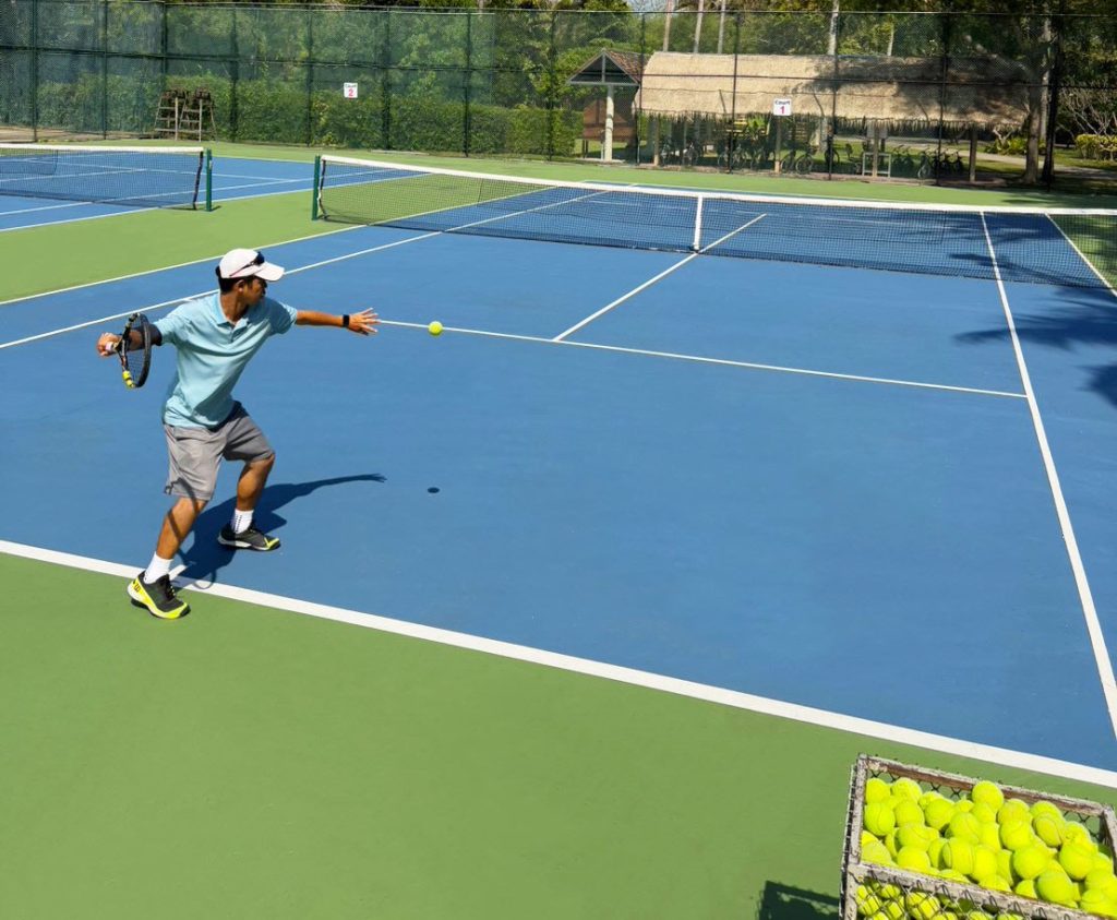 Wyndham Hua Hin tennis package with classes