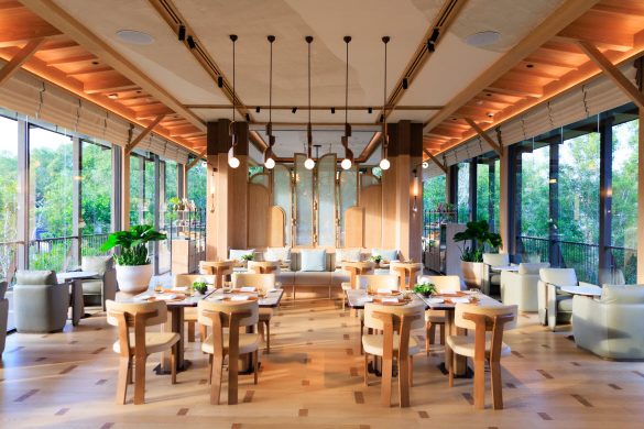 Montara dining in Phuket