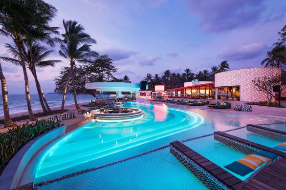 Seen Beach Club Samui pool, bar