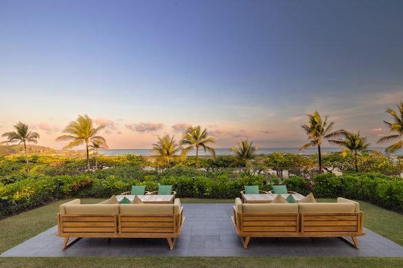 Salsa Bar sunset, Grand Hyatt Bali