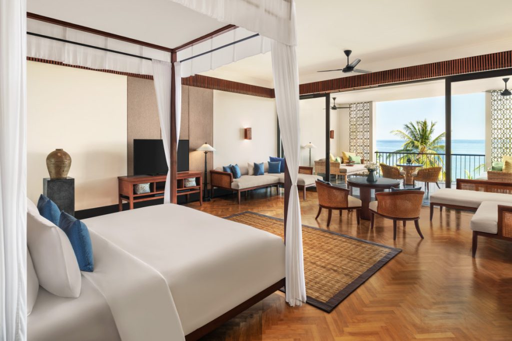 Deluxe Suite king bedroom, The Sira, a Luxury Collection Resort & Spa, Lombok