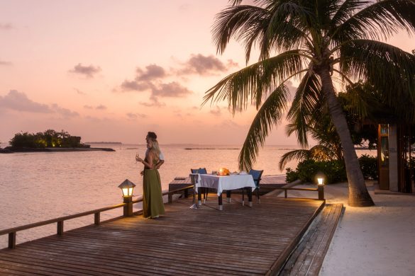 Sunset dinner Sheraton Maldives Full Moon Resort & Spa