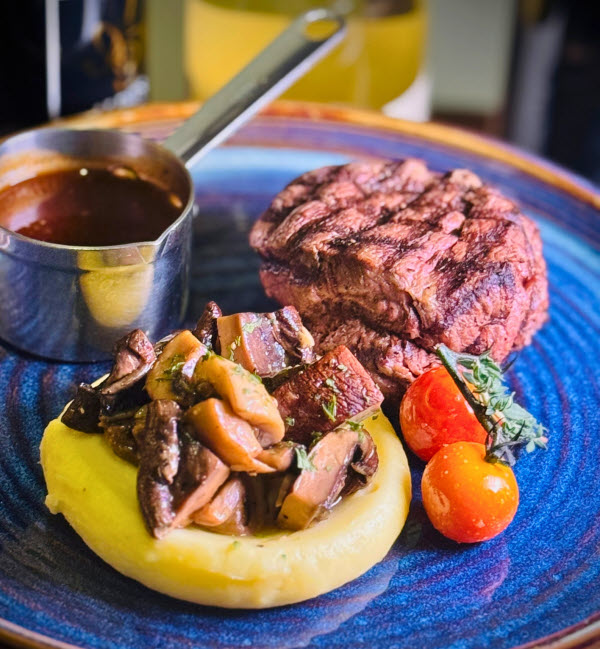 Black angus beef, Arthur’s Bar & Grill