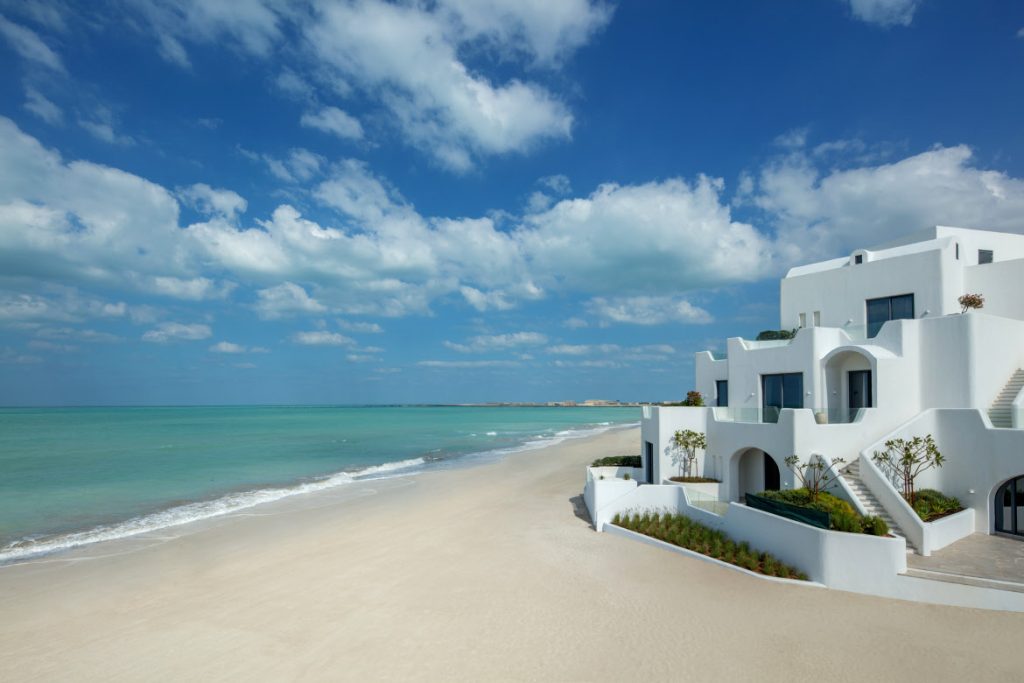 Anantara Santorini Abu Dhabi Retreat