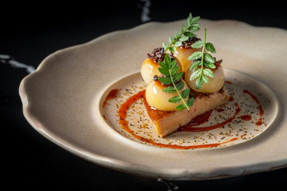 Panang Foie gras, passion fruit, Duet by David Toutain