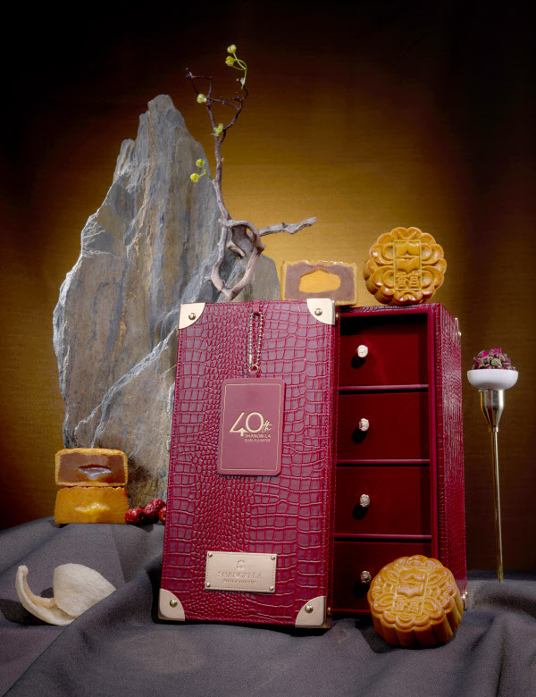 Shangri-La Kuala Lumpur mooncake 40th anniversary