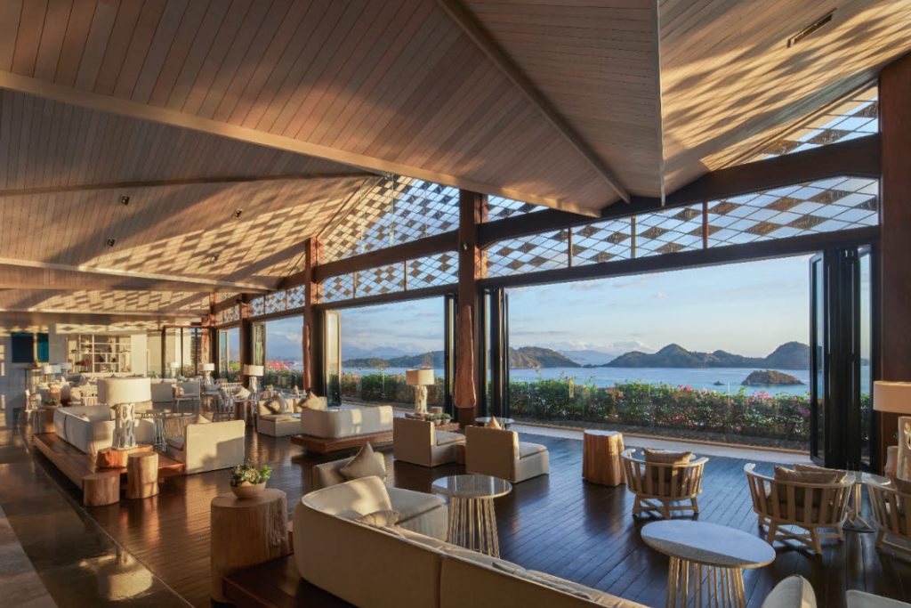 Ayana Komodo Waecicu Beach