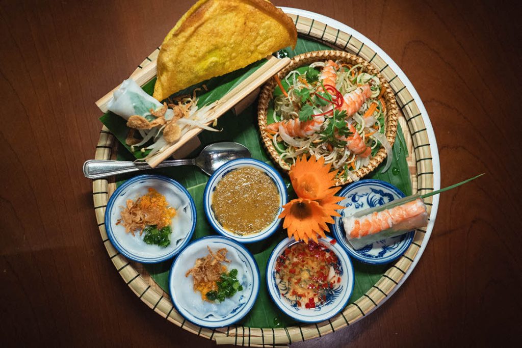 local cuisine, Azerai La Residence