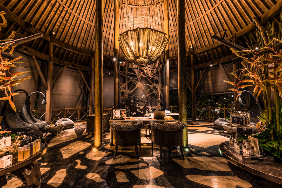 Coqoon-Spa-Reception-Night-Landscape Coqoon spa reception