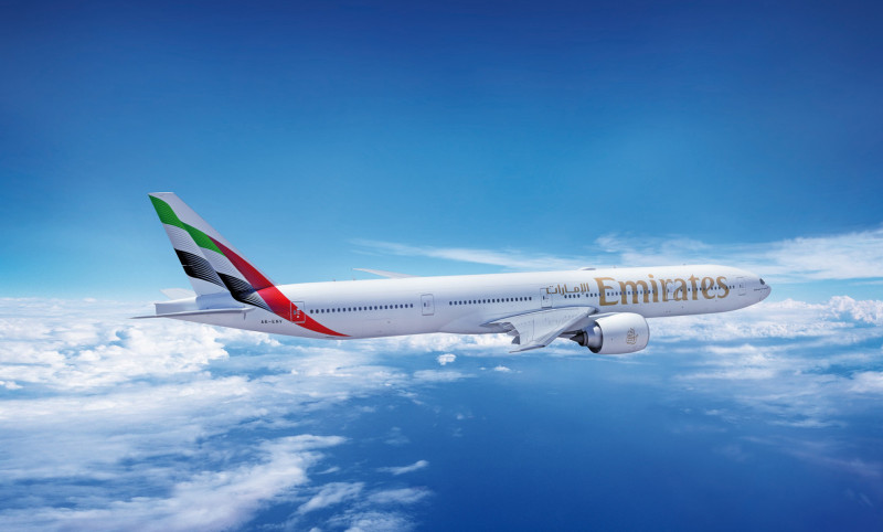 Emirate plane airborne