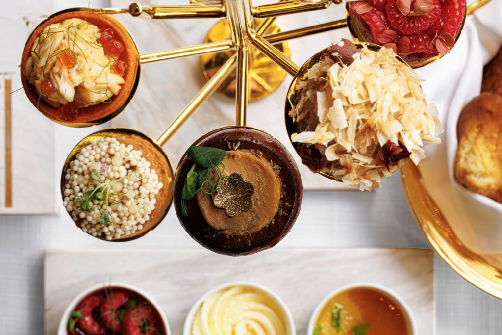 Penrose Lounge afternoon tea, Four Seasons