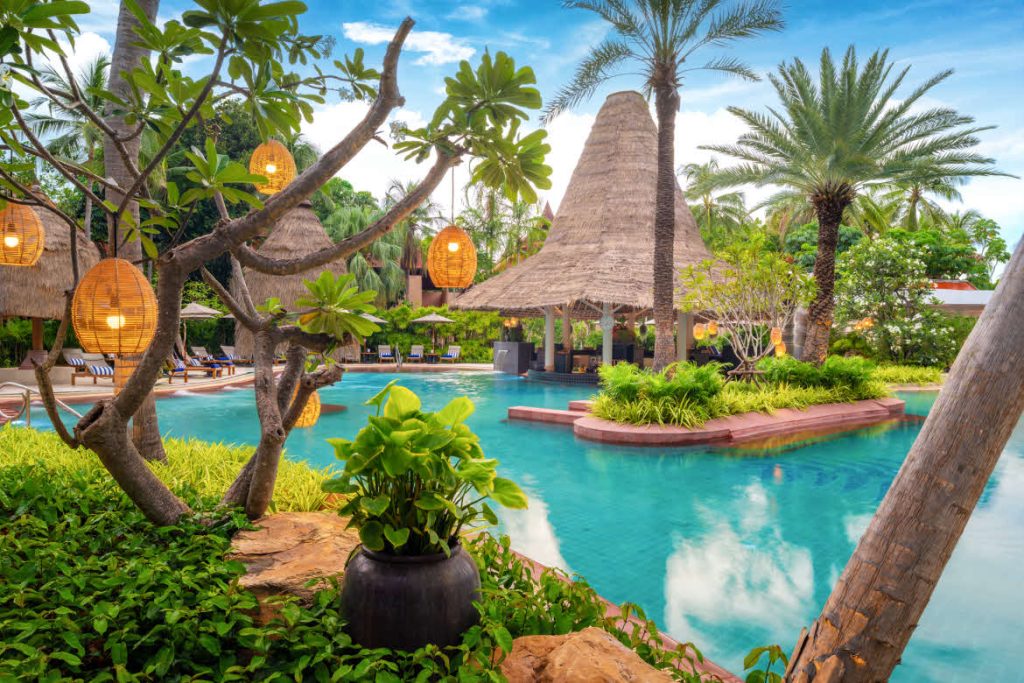 Anantara Hua Hin Resort pool