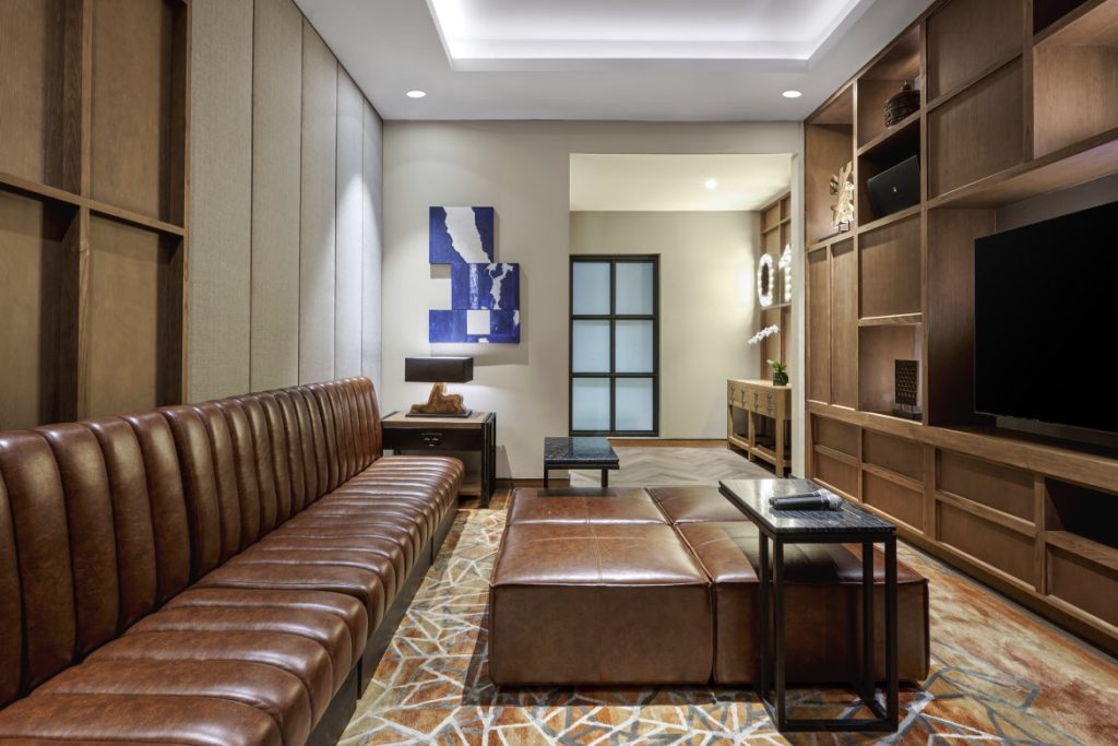 Lila Cita karaoke room