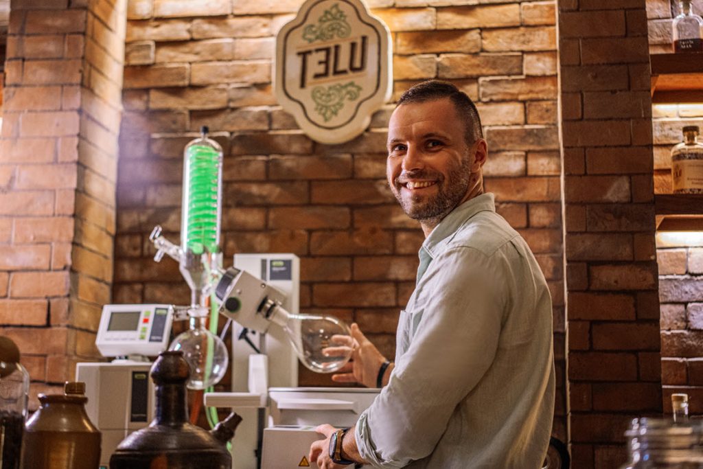 Paul Minea, resort Bar Manager