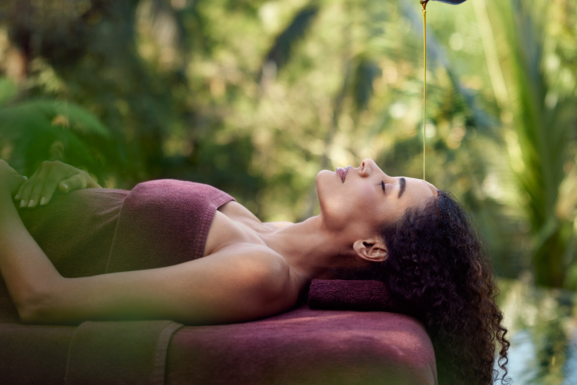 COMO-Shambhala-Estate-Ojas-Ayurveda-Shirodara Ayurveda Shirodara