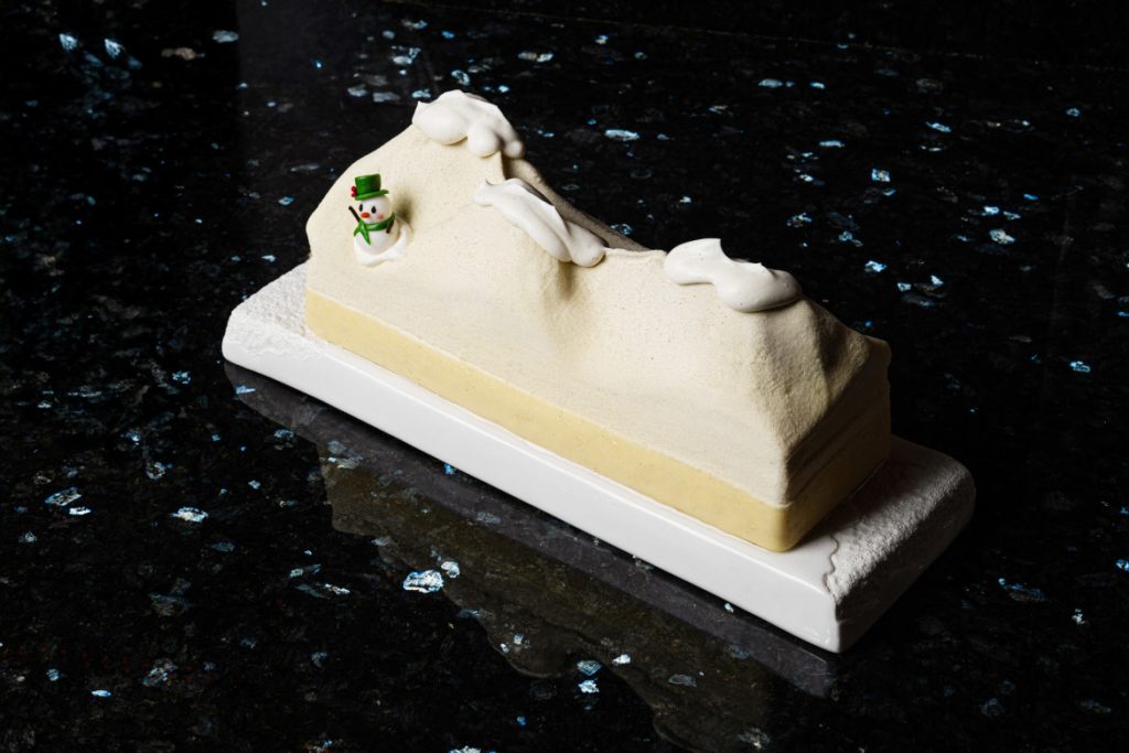 Festive Four Seasons Dubai Jumeirah 2025