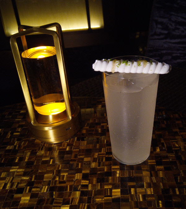 Pomelo cocktail