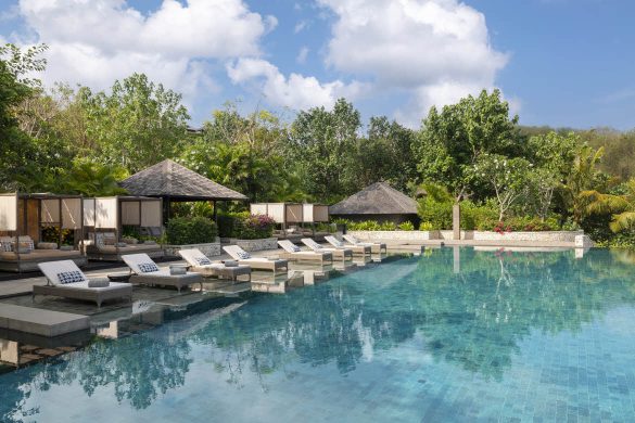 Raffles Bali infinity pool