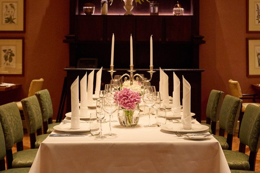 Vino Voyage at Rossini's