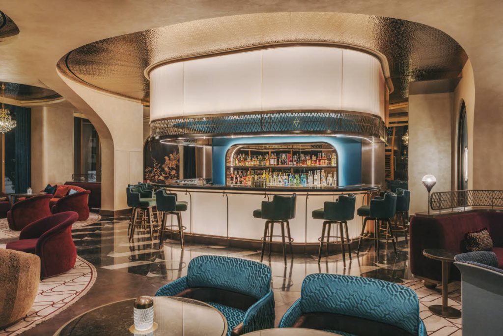 YY bar, Fairmont Hanoi