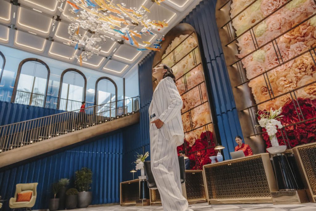 Fairmont Hanoi lobby