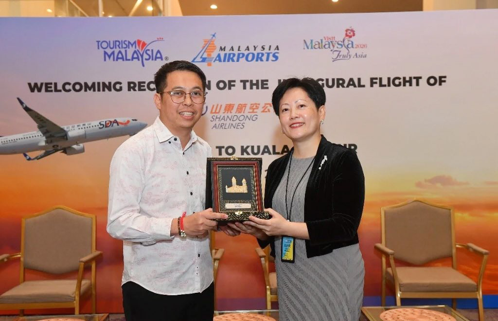 Jinan - Kuala Lumpur inaugural flight