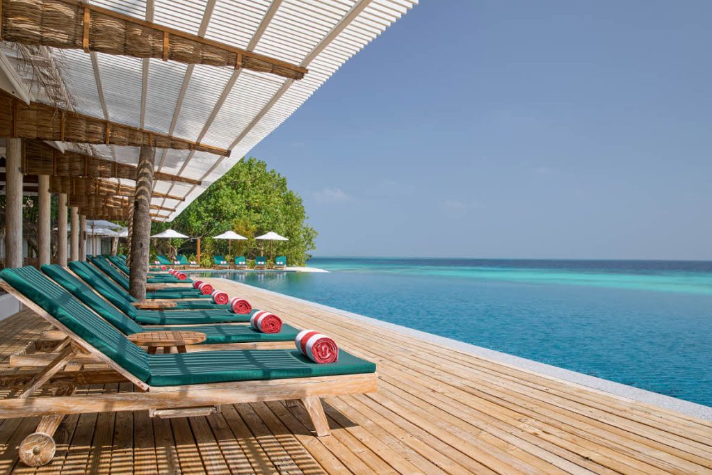 Pool deck and infinite pool, NH Collection Maldives Reethi Resort